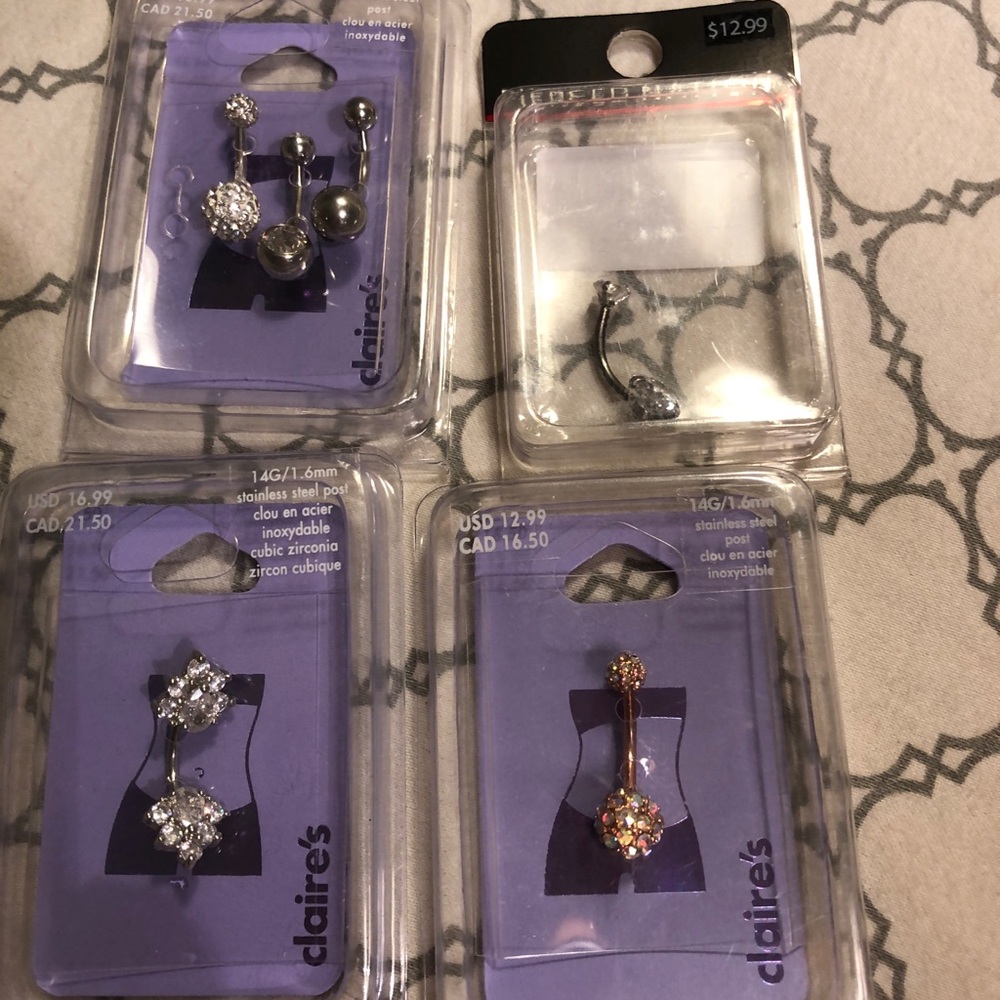 7 Belly button rings!!!!